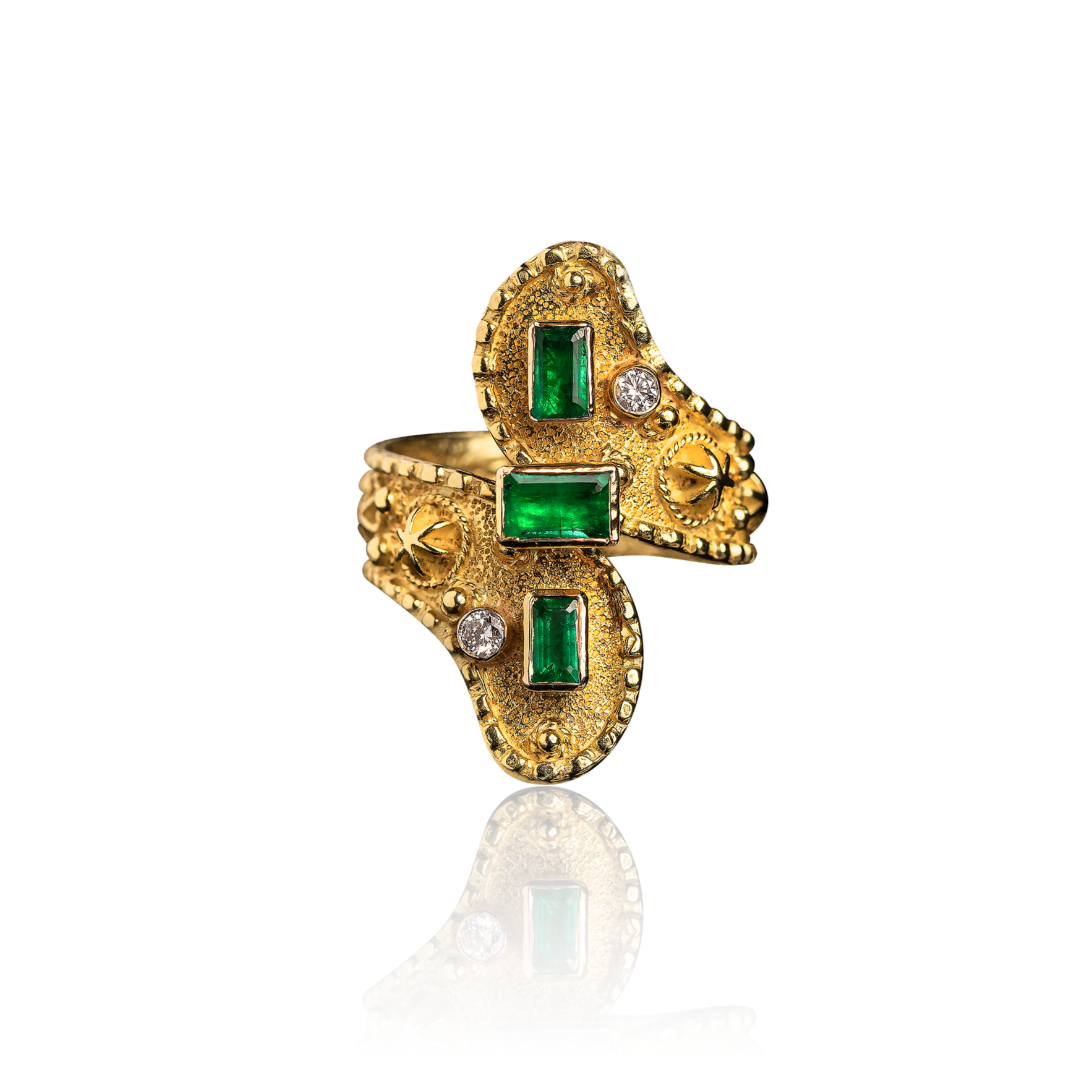 marilisi handcrafted artisan gold unique emerald diamond signature statement ring fine jewelry luxury front