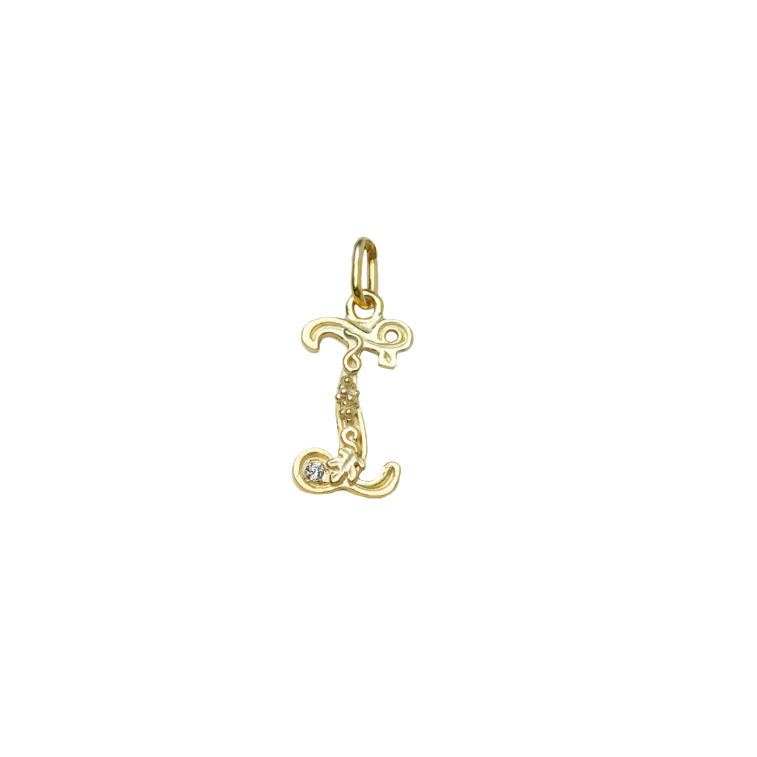 Gold initial I with Diamond Pendant Marilisi Front