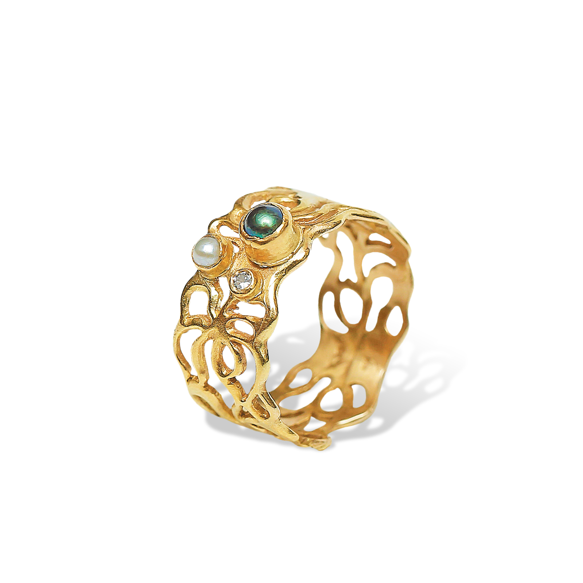 Sculptural gold openwork ring with pearls and diamonds by Marilisi Jewelry House, fine artisan craftsmanship