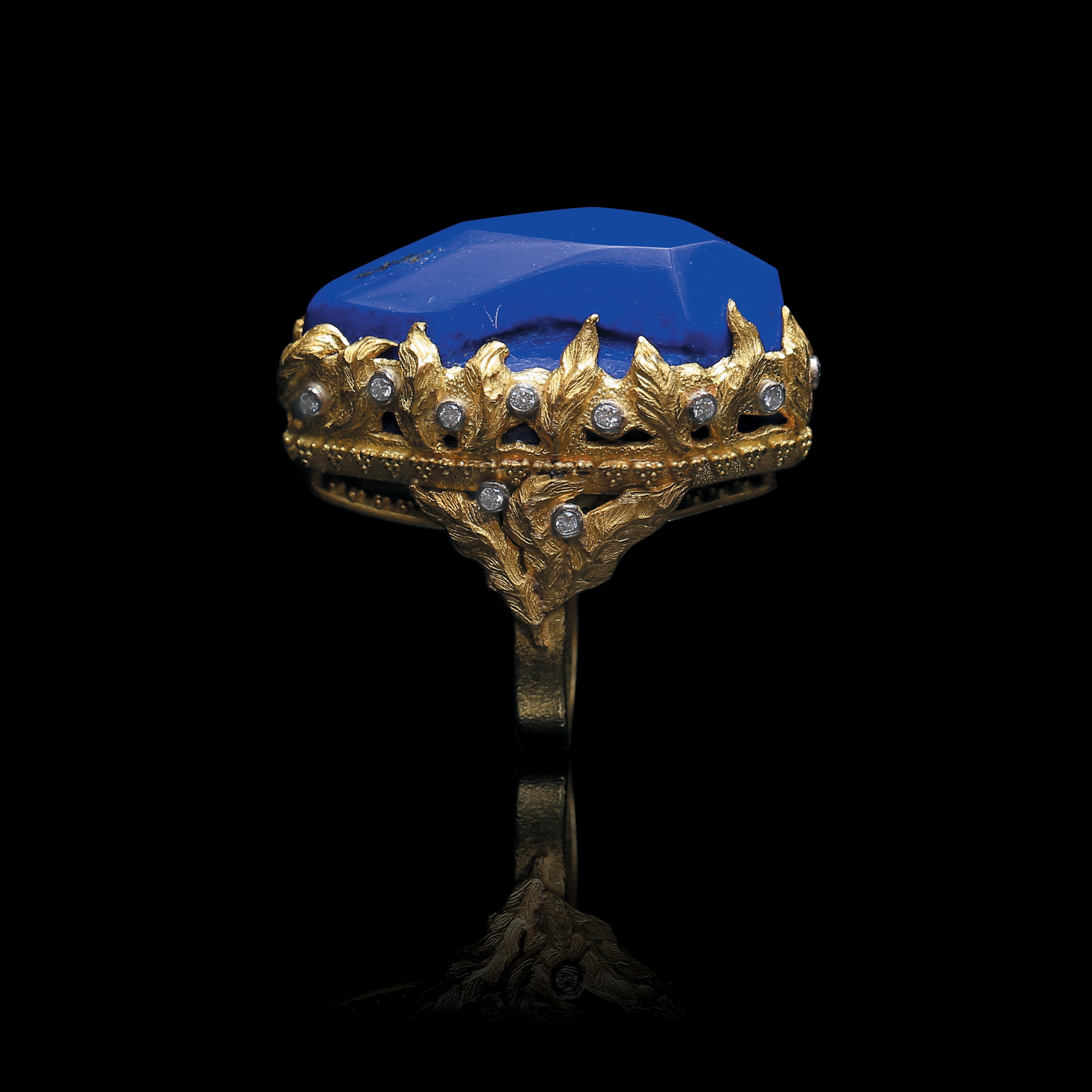 Bespoke lapis lazuli ring from Marilisi high jewelry collection