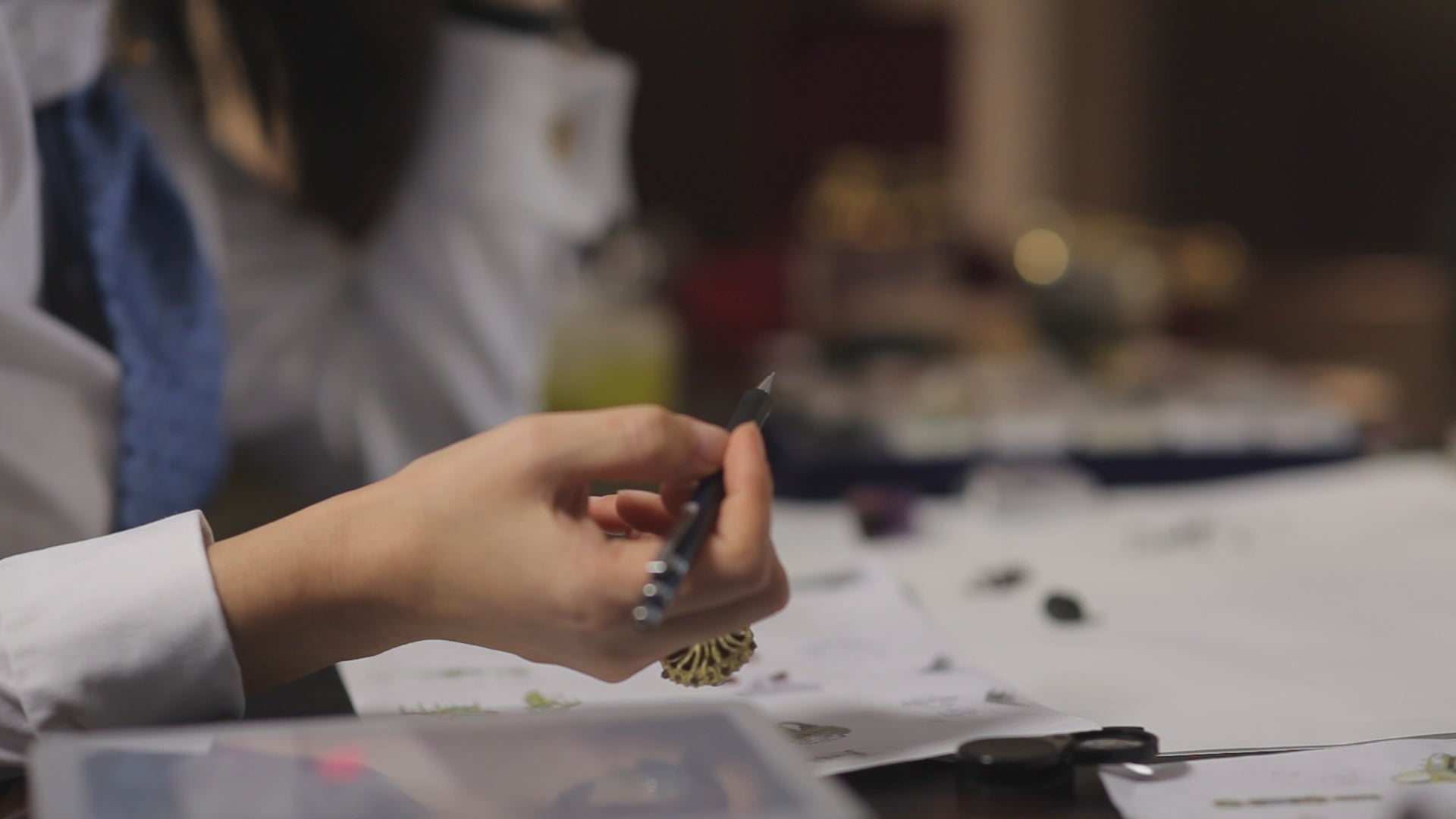 Video Jewelry House Behind the scenes craftsmanship workshop